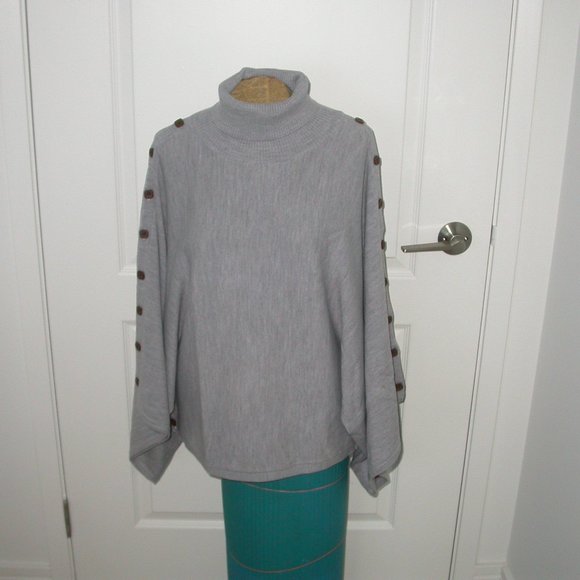 Grey Turtle Neck Sweater - Picture 3 of 9